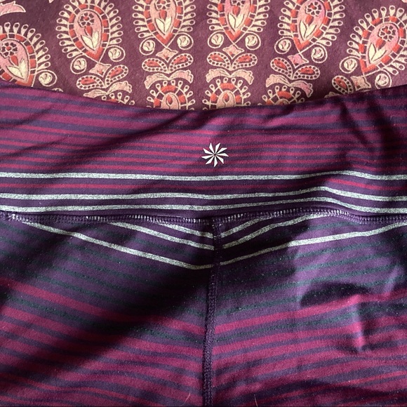 Athleta Purple Stripe Chaturanga Legging Size M - Picture 10 of 12